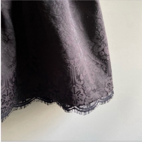 Lovers + Friends Suite Life dress black jacquard floral ruffle - Picture 4 of 10